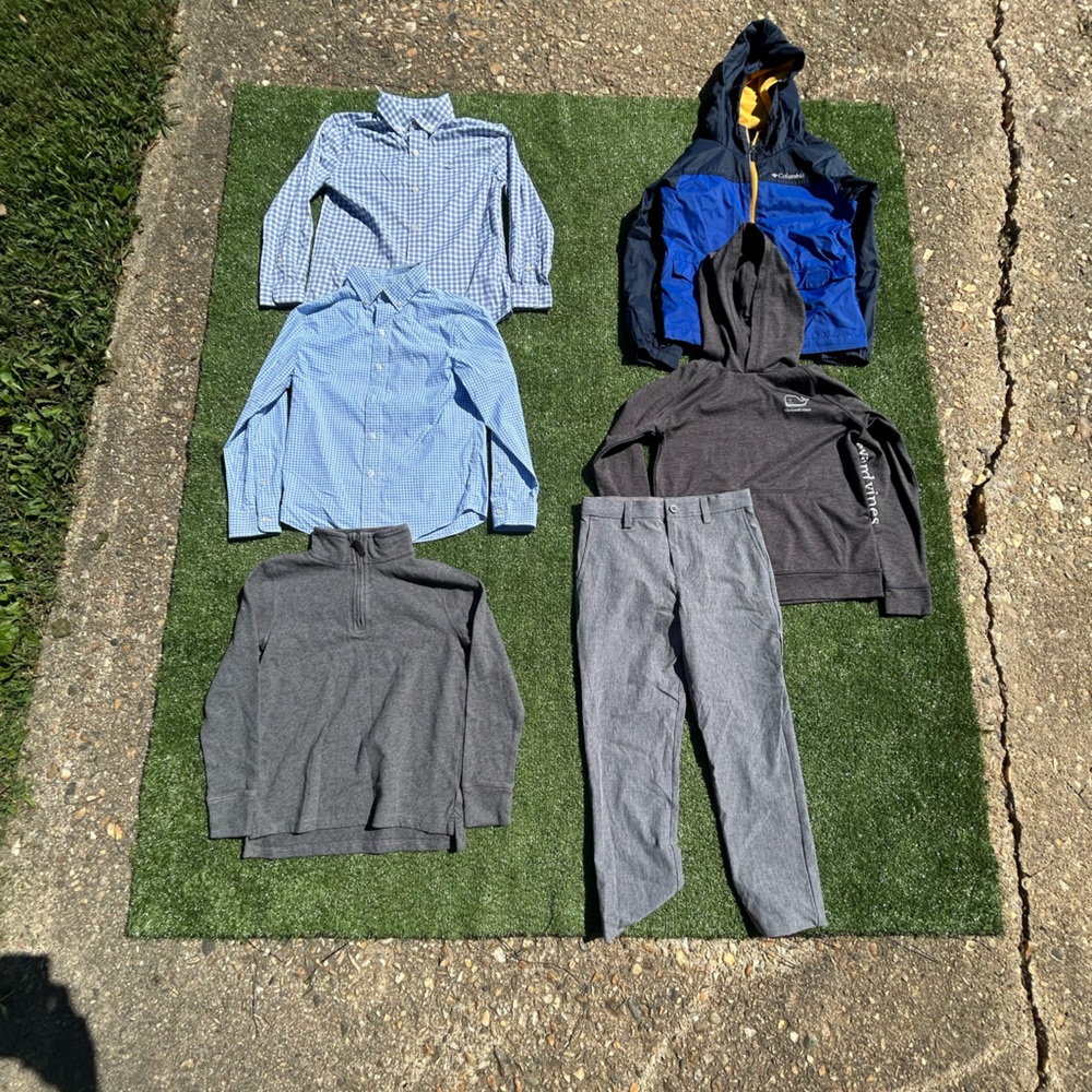 lots of ten boys size 7/small hoodie and pant lot vineyard vines,nike,columbia